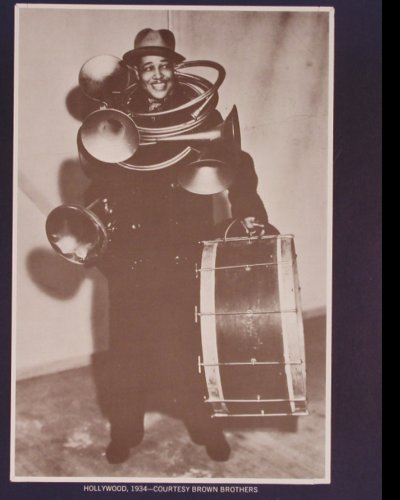Ellington,Duke & his Orchestra: The Ellington Era,Vol.2 1927-1940, Columbia,Box.Mono (C3L 39), US,m-/vg+, 1966 Typ: 3LP Best.-Nr.: Y8179 Preis: 14,00 Euro
