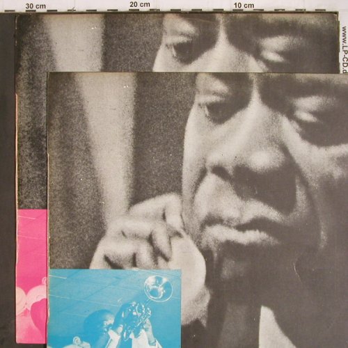 Armstrong,Louis: The Fabulous Paris Concert,Vol1+2, Two Flats,Vol.2 vg+ (TFD 5.003/004), I (1948) Typ: LP*2 Best.-Nr.: Y9189 Preis: 7,50 Euro