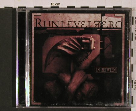 Run Level Zero: In Between, Prototyp/Mememto(), , 2002 - CD - 50984 - 10,00 Euro