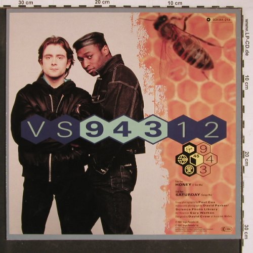 Well Red: Honey / Saturday, Virgin (609 064-213), D, 1987 Typ: 12" Best.-Nr.: Y1165 Preis: 4,00 Euro