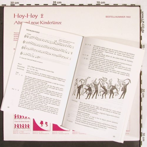 Hoy-Hoy 2: Alte und neue Kindertänze +Buch, Kallmeyer / Hakketoon (7602), D, 1981 Typ: LP Best.-Nr.: V2599 Preis: 7,50 Euro