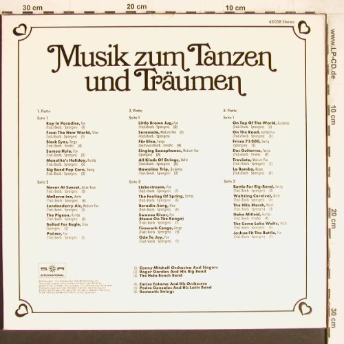 V.A.Musik Zum Tanzen & Träumen: Conny Mitchell, Roger Garden..,Foc², S*R (65 058), D, 36Tr., 1976 Typ: 3LP Best.-Nr.: Y4385 Preis: 9,00 Euro
