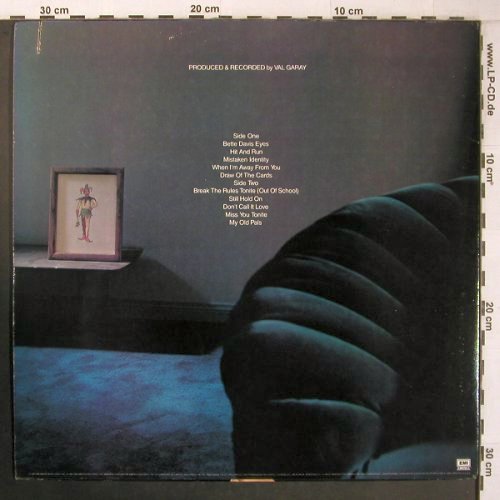 Carnes,Kim: Mistaken Identity(Sofa Cover)vg+/m-, EMI(SO-17052), US, co, 1981 - LP - V3880 - 5,00 Euro