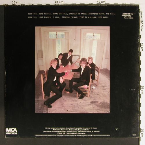 Fixx: Shuttered Room, m-&sol;vg+, MCA (204 610-320), D, 1982 Typ: LP Best.-Nr.: V7648 Preis: 5,00 Euro.